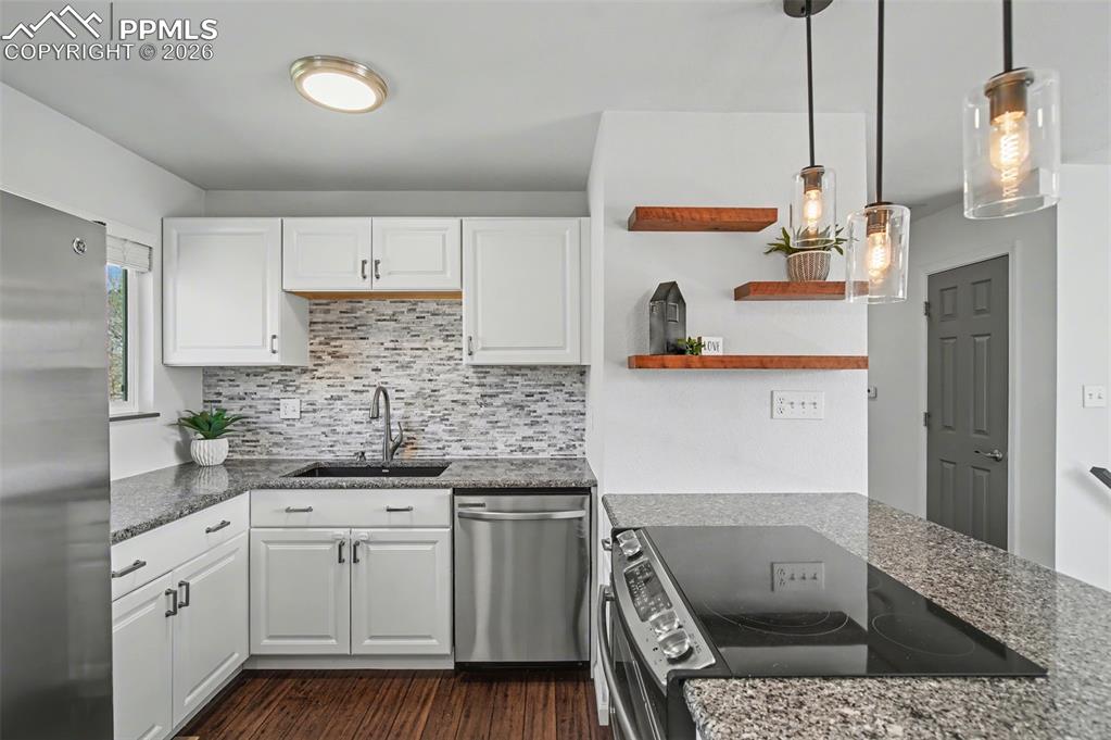 Image 13 of 38: No Description Available