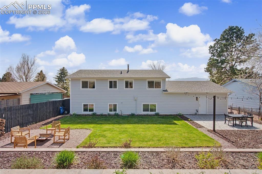 Image 37 of 38: No Description Available