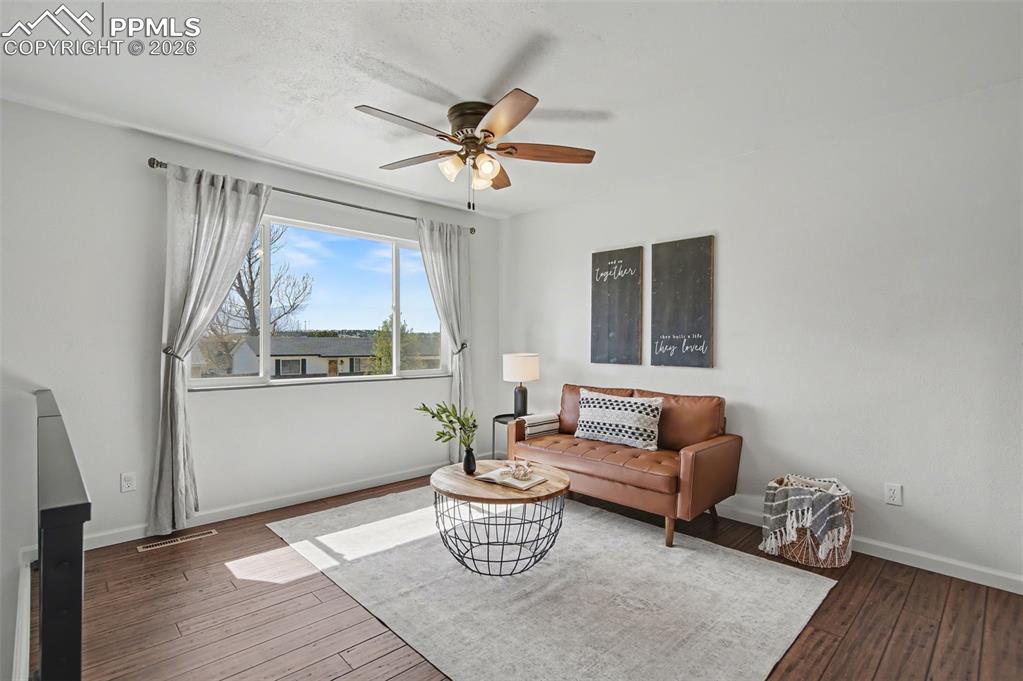 Image 4 of 38: No Description Available