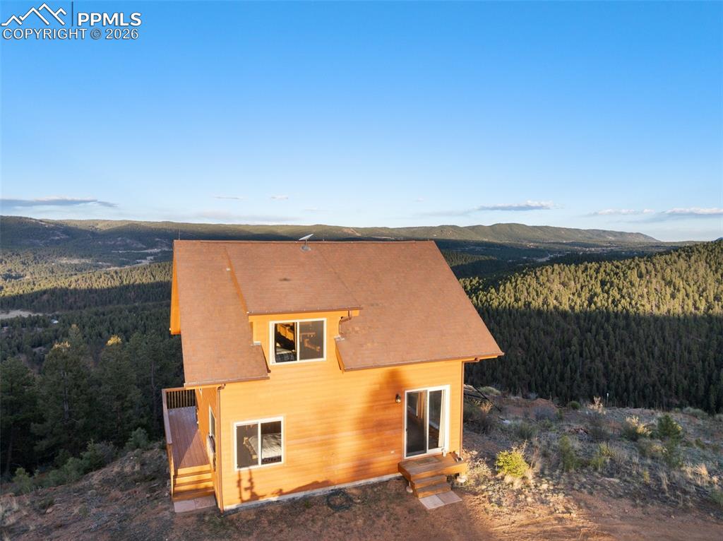 Image 30 of 49: Back of Structure