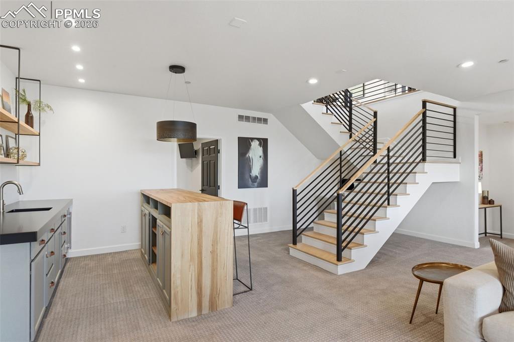 Image 35 of 50: Kitchen