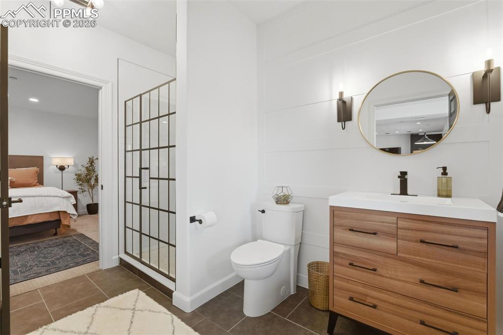 Image 38 of 50: Bathroom