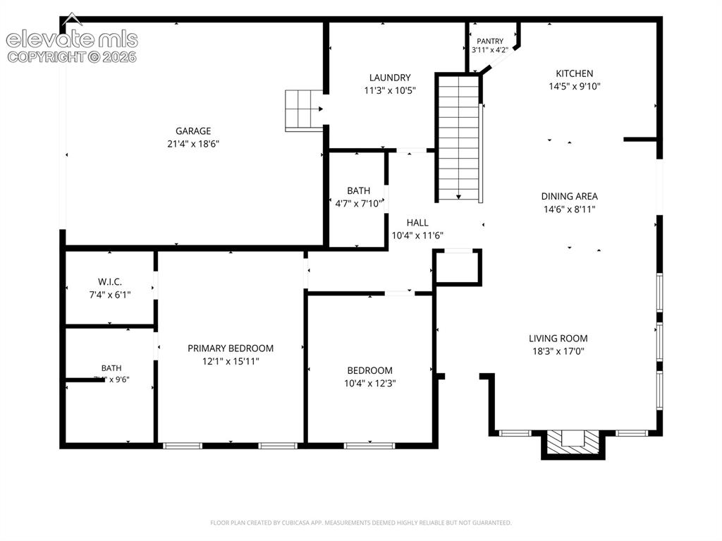 Image 35 of 37: Main level living with this functional floor plan. 