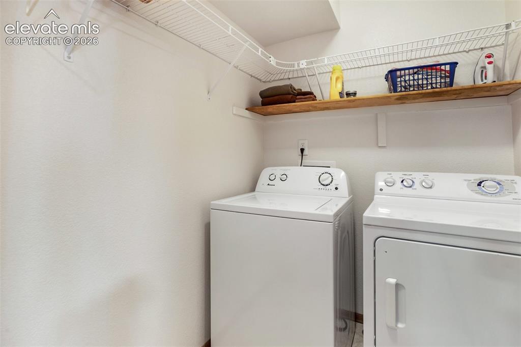 Image 37 of 45: Laundry