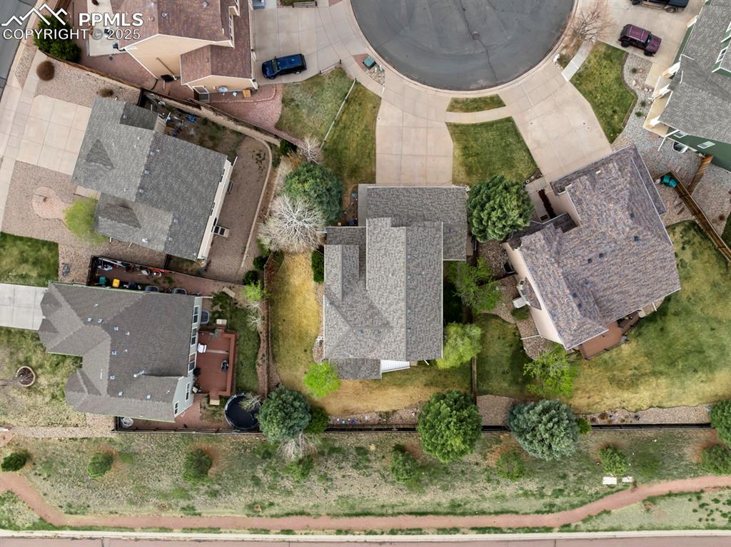 Image 21 of 24: Aerial view of property