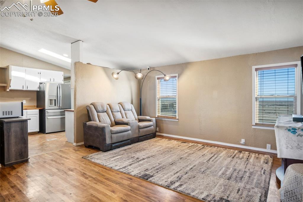 Image 16 of 34: Living Room