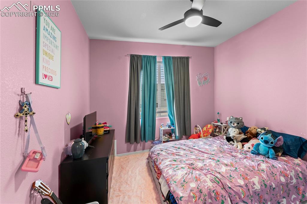 Image 17 of 48: Bedroom