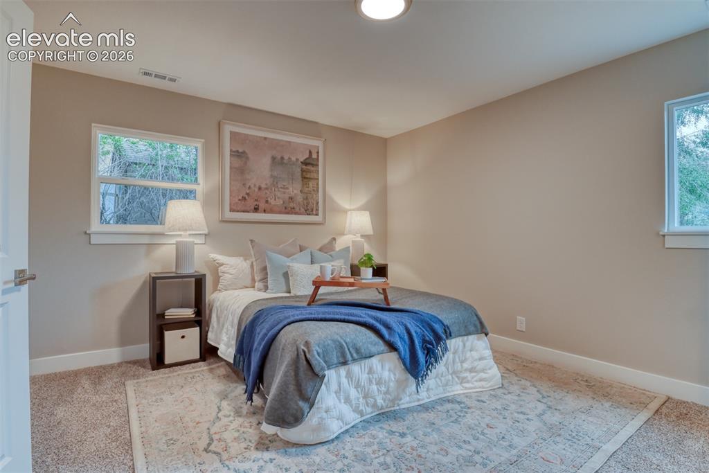 Image 19 of 43: Bedroom