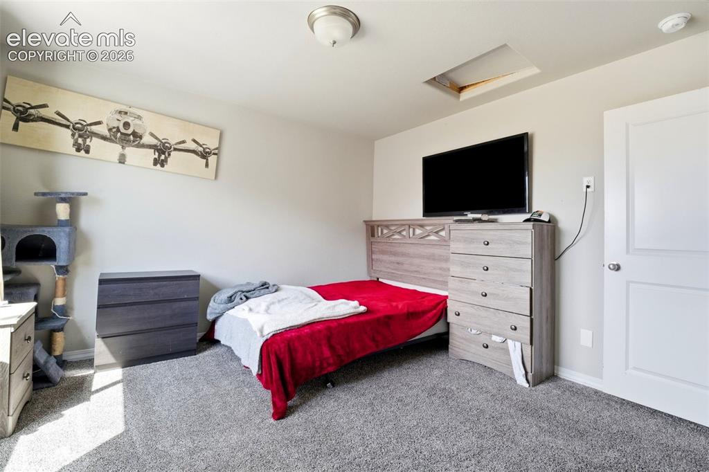 Image 22 of 48: Bedroom