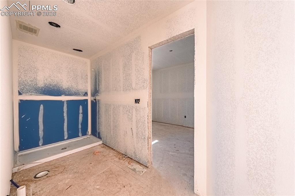 Image 13 of 23: No Description Available