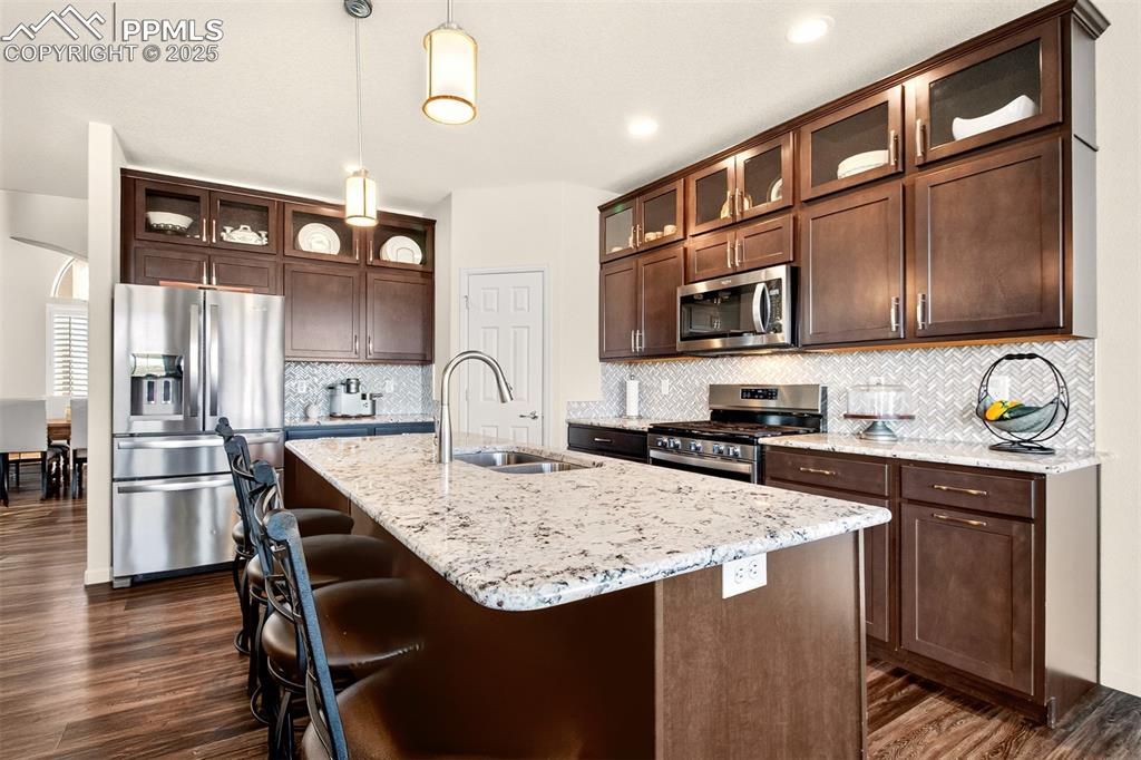 Image 11 of 43: Kitchen