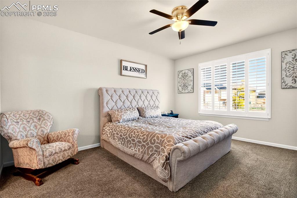 Image 18 of 43: Bedroom