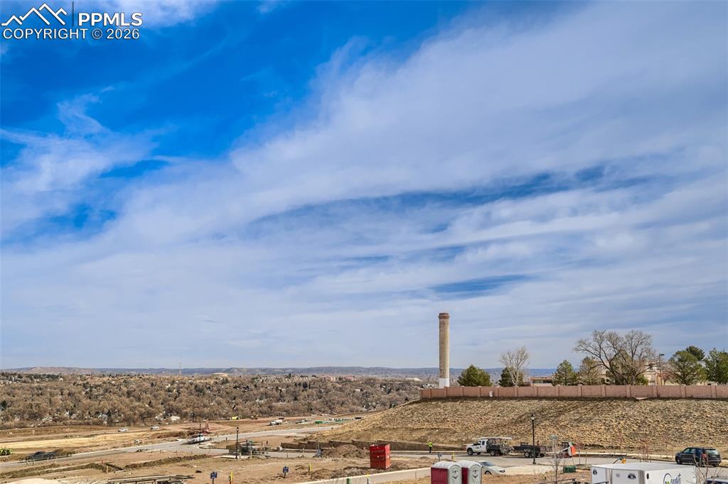 Image 20 of 21: View