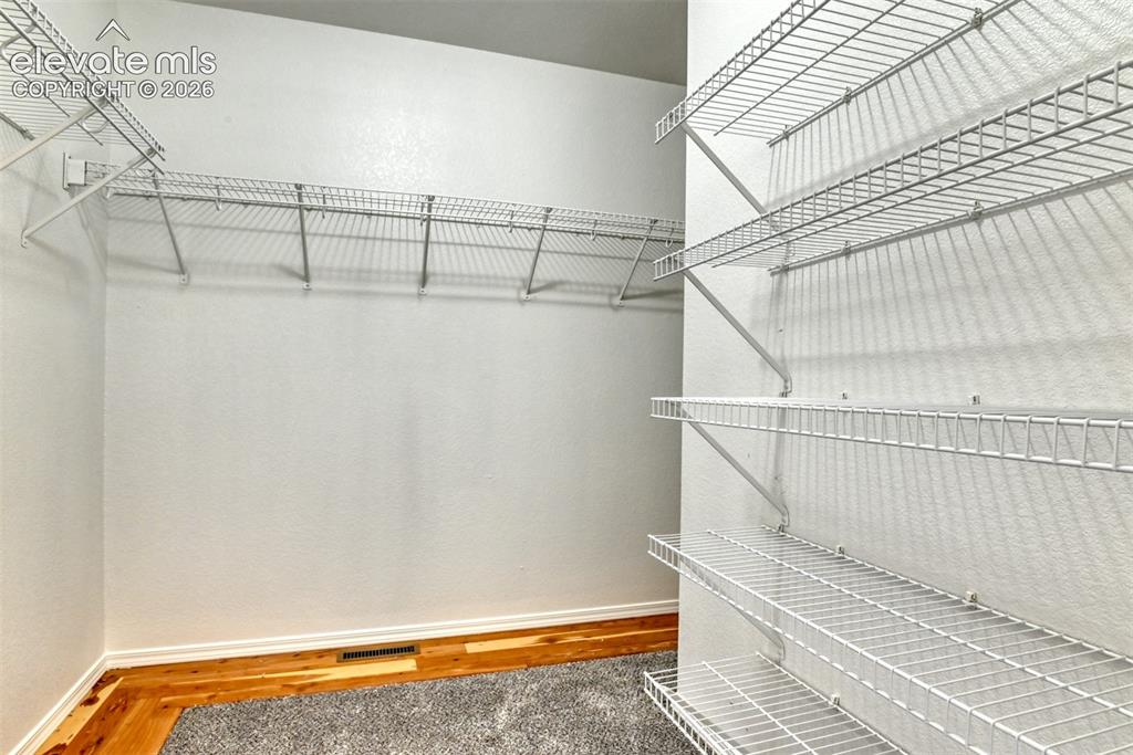 Image 20 of 36: Closet