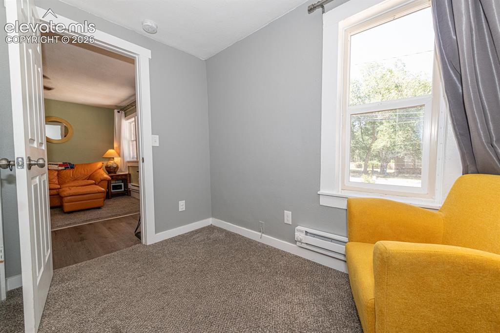 Image 6 of 28: Sitting Room