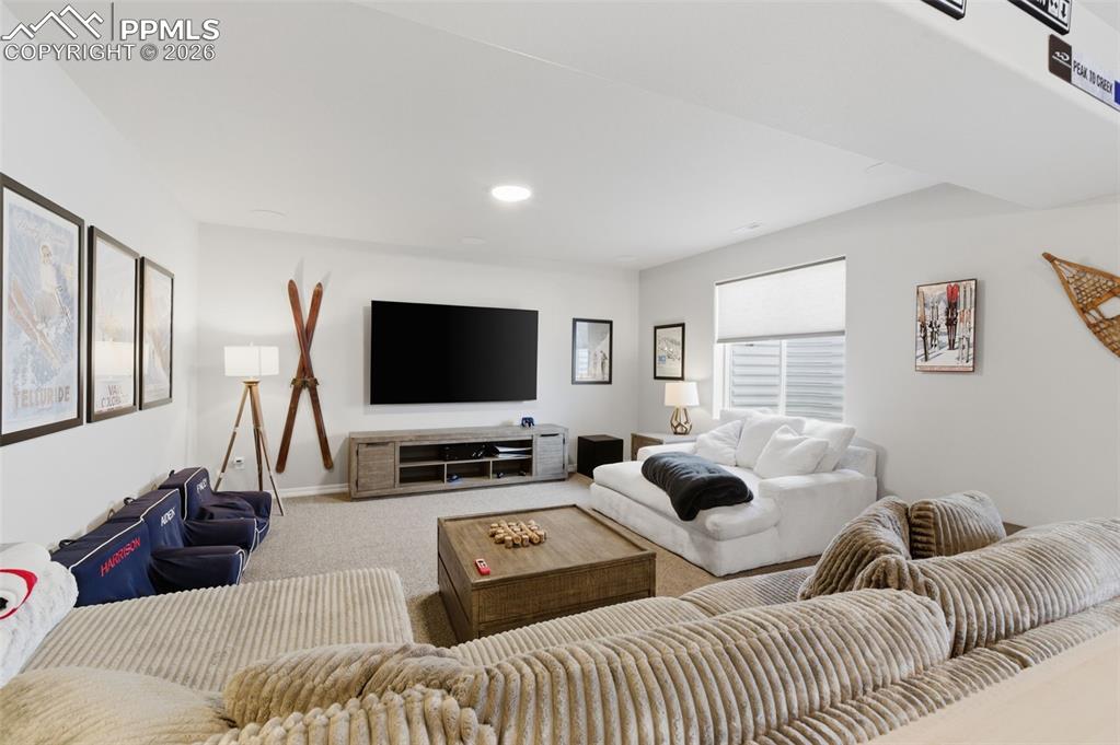 Image 25 of 44: Family Room