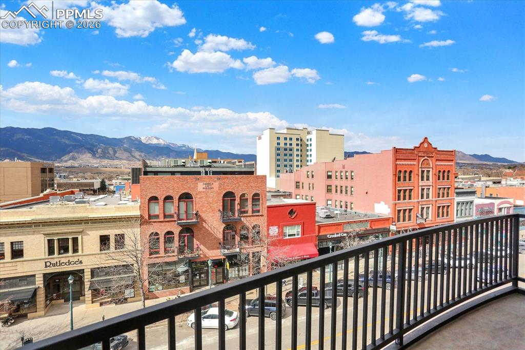 Image 31 of 49: Balcony