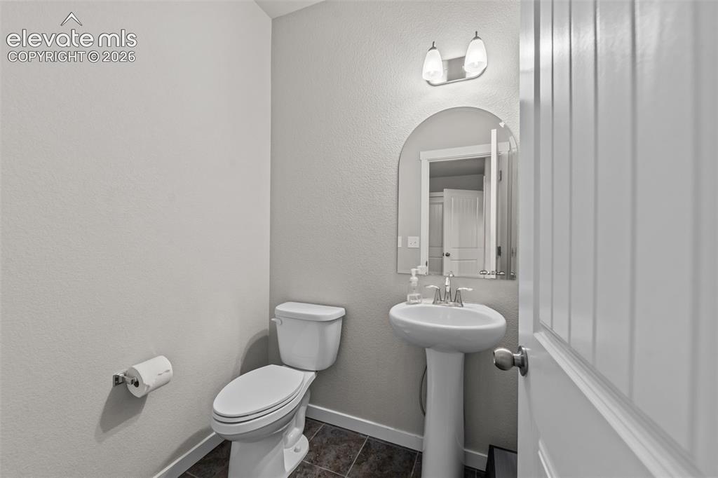 Image 15 of 39: Bathroom