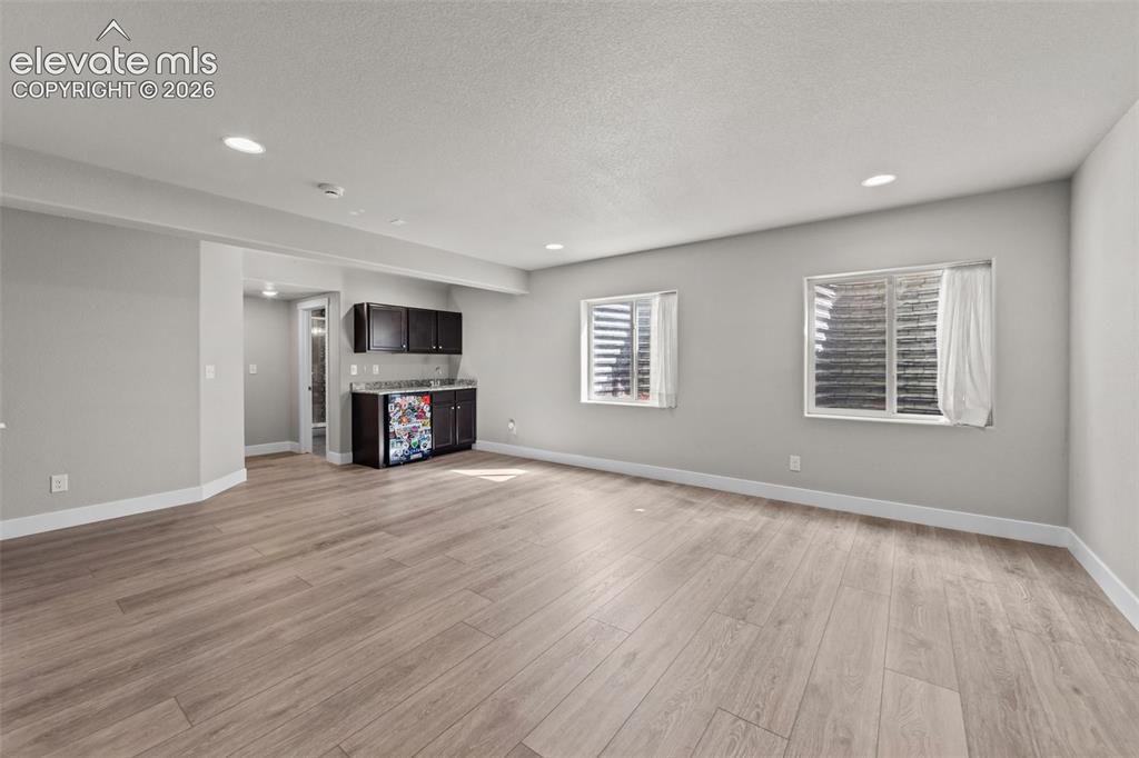 Image 17 of 39: Family Room