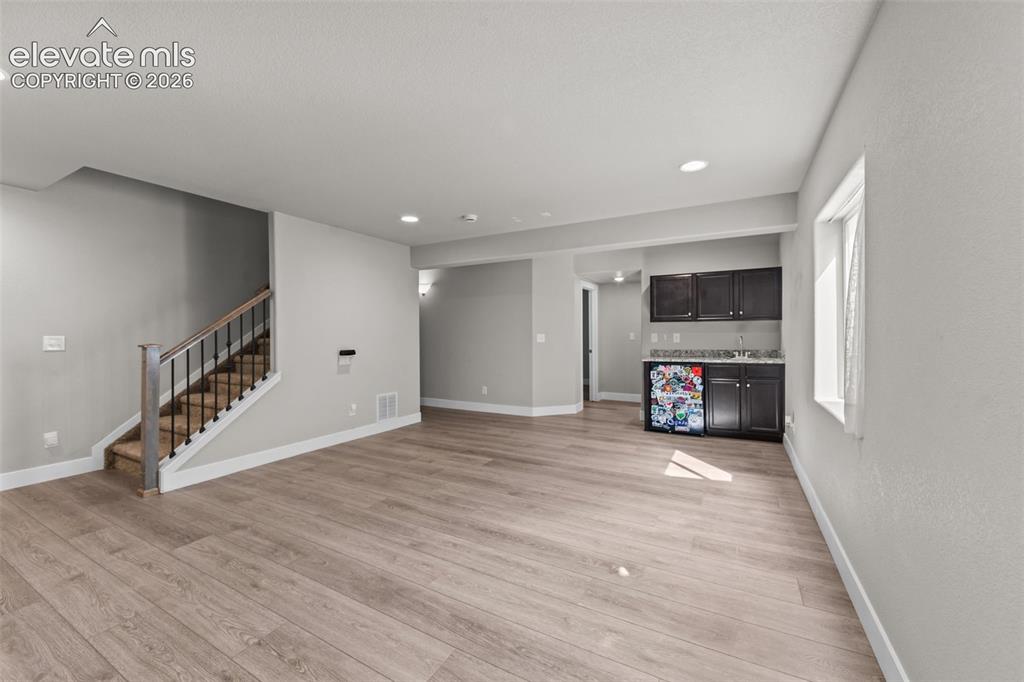 Image 18 of 39: Family Room