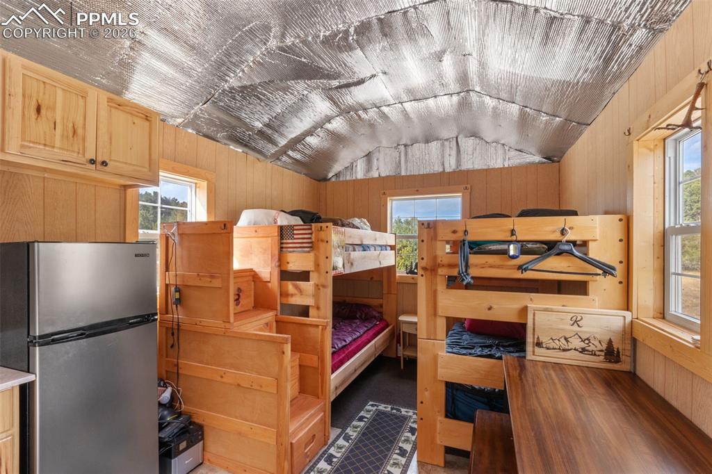 Image 27 of 50: Bunkhouse cabin.