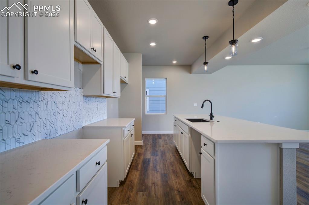 Image 9 of 41: Kitchen