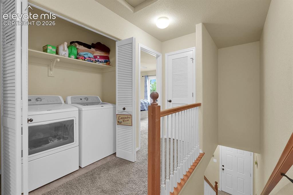 Image 15 of 17: Laundry