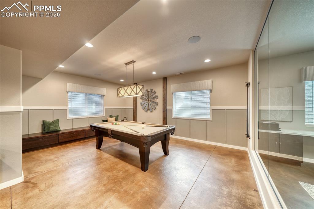 Image 38 of 50: Game Room