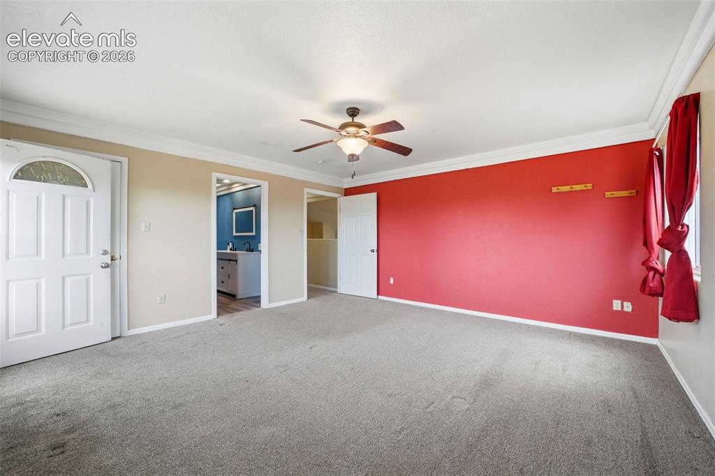 Image 13 of 49: Bedroom