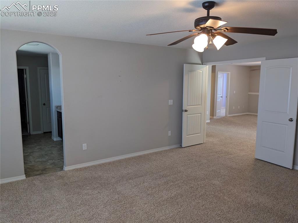 Image 11 of 30: Loft