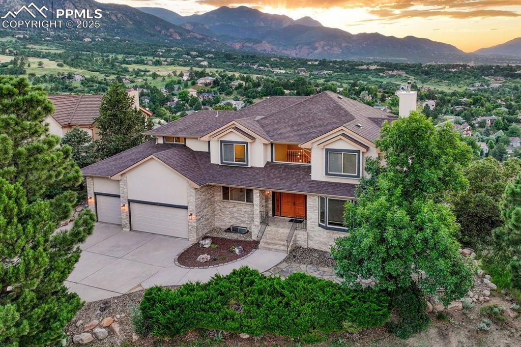 Image 41 of 43: Enjoy mountain & city views, sunrises, sunsets, moonlight & more