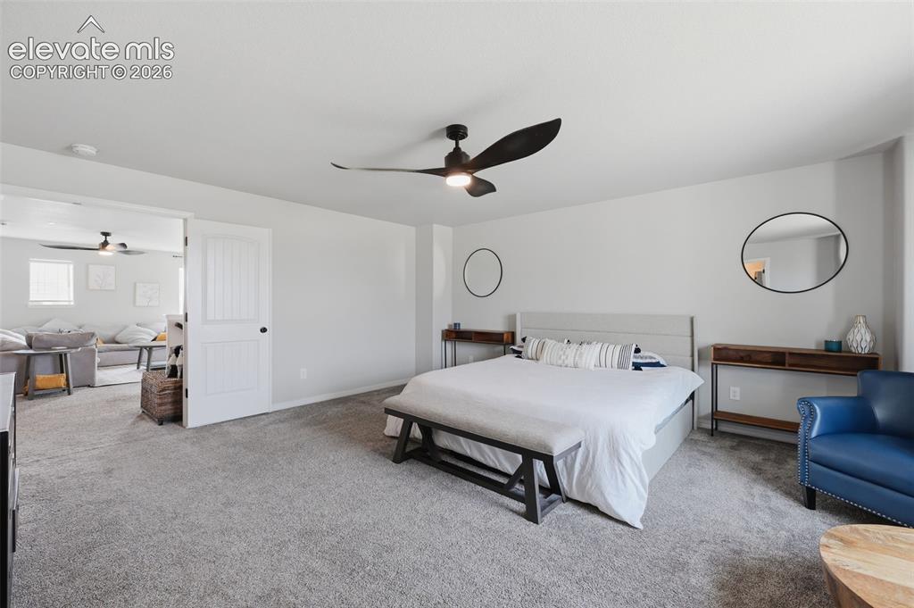 Image 16 of 38: Bedroom