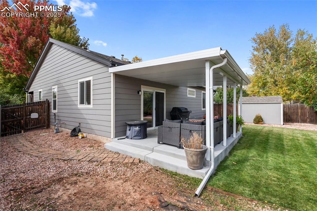 Image 34 of 45: Back of Structure