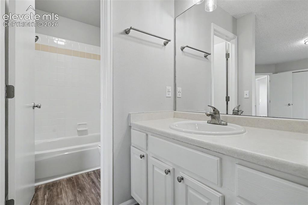 Image 19 of 28: Master Bathroom