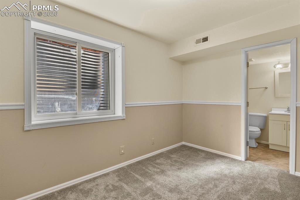 Image 33 of 43: Bedroom