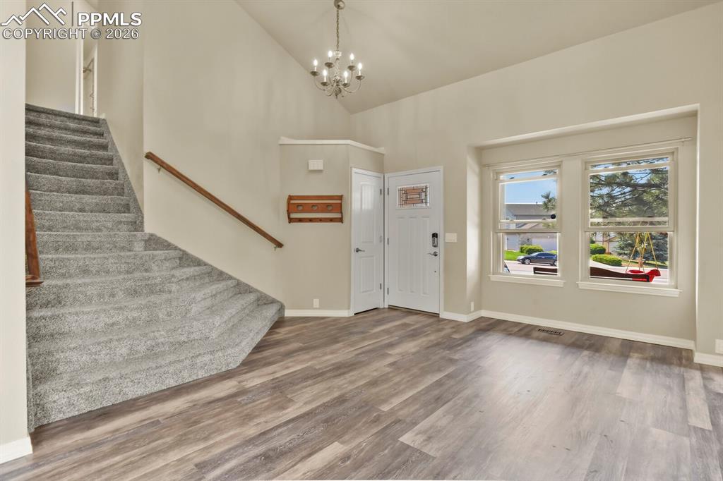 Image 5 of 43: Entry