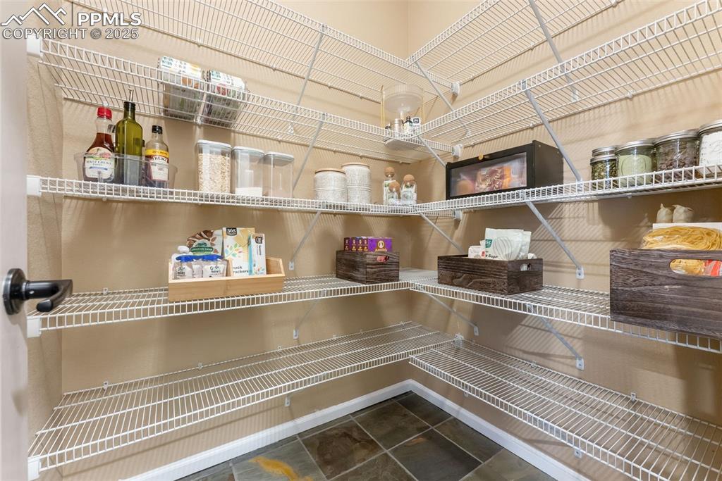 Image 9 of 50: Pantry