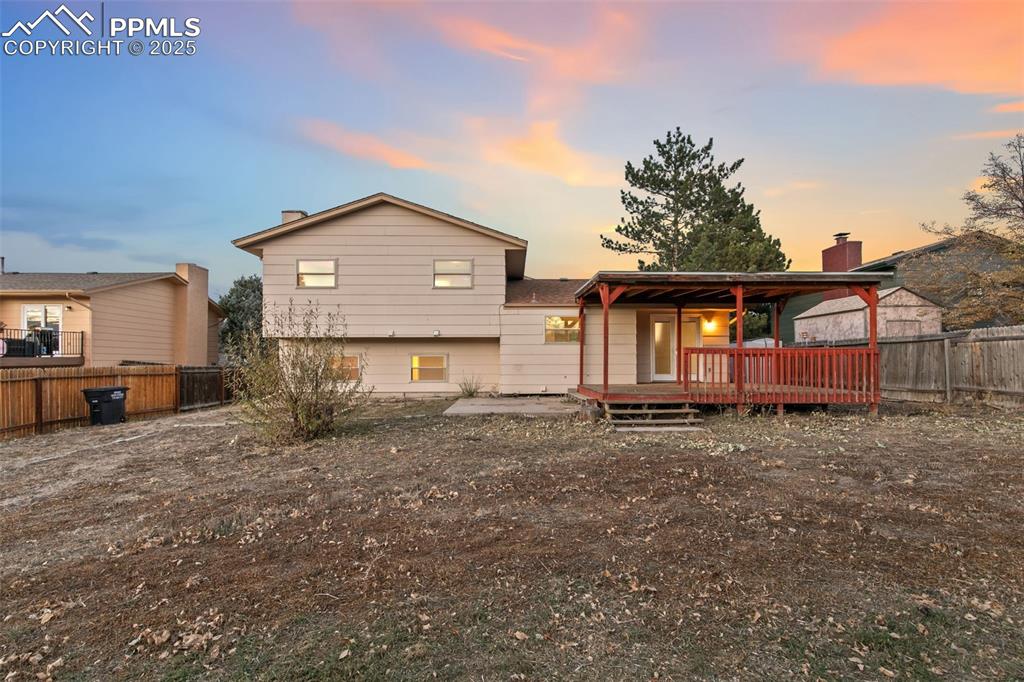 Image 25 of 26: Back of Structure