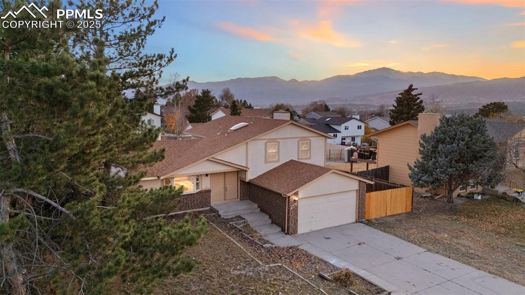 Image 3 of 26: RV parking