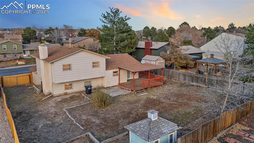 Image 6 of 26: Back of Structure