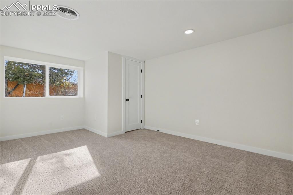 Image 36 of 47: Bedroom