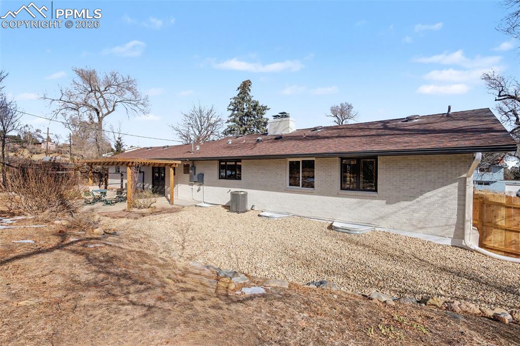 Image 38 of 47: Back of Structure