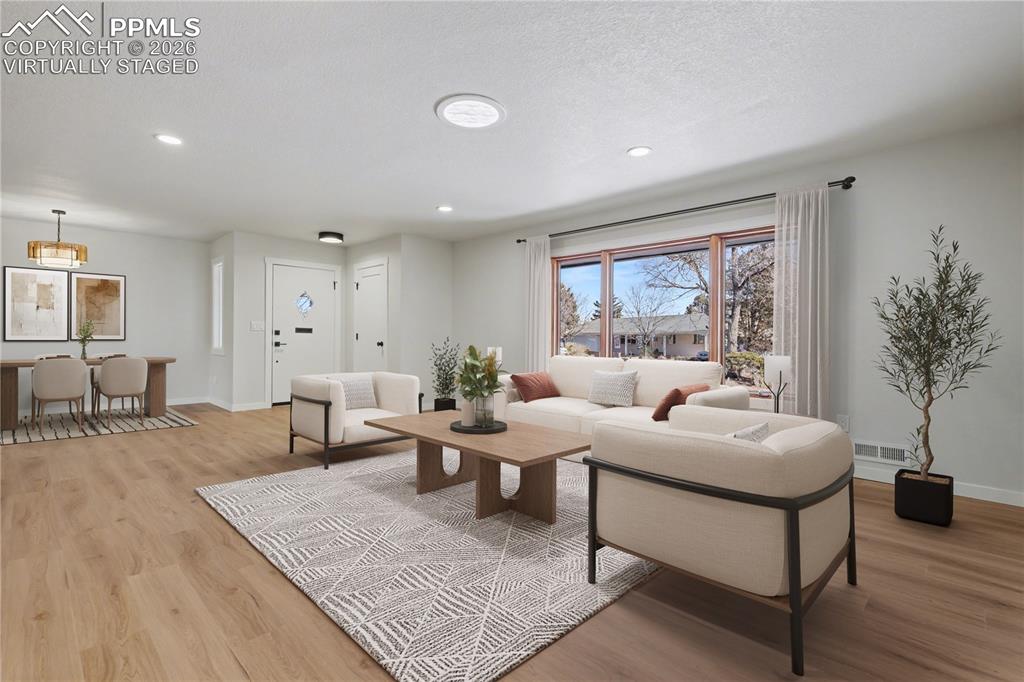 Image 5 of 47: Virtually Staged