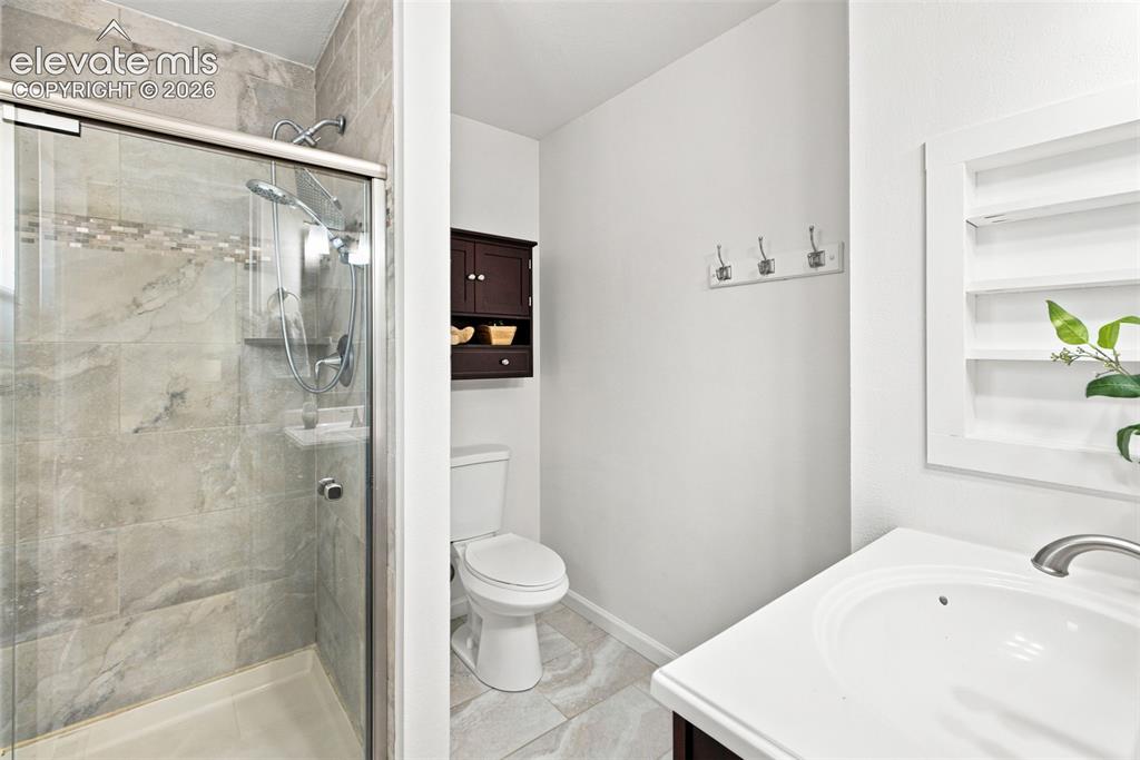 Image 30 of 46: Primary bath - main level