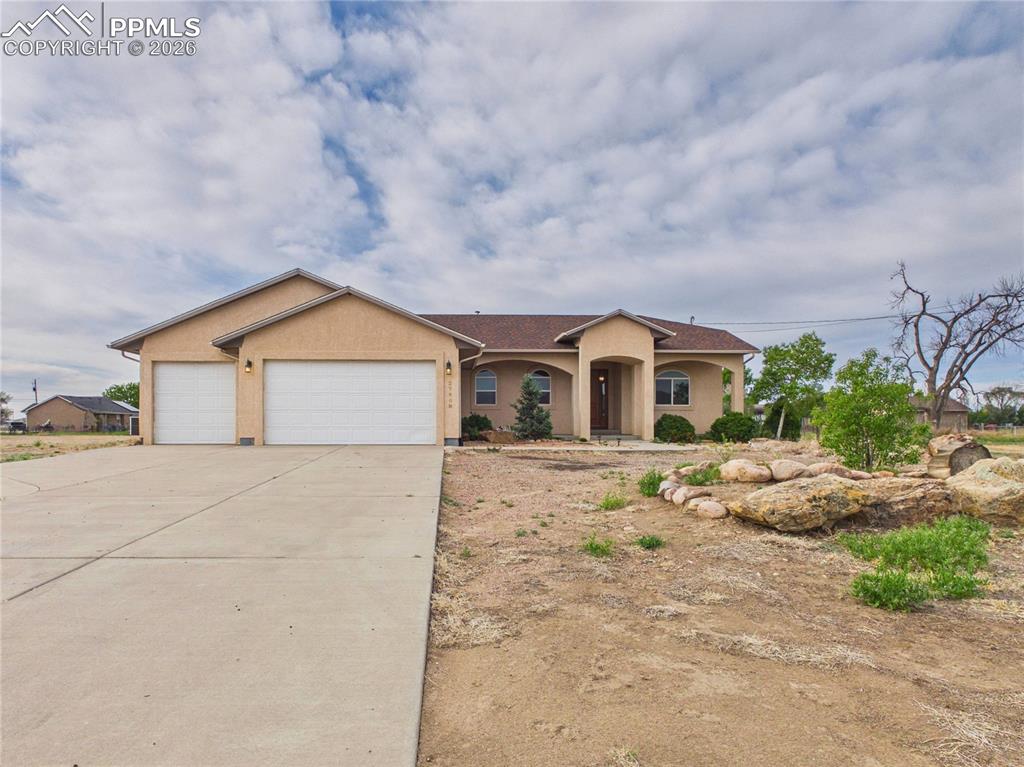 Image 2 of 39: Front of Structure