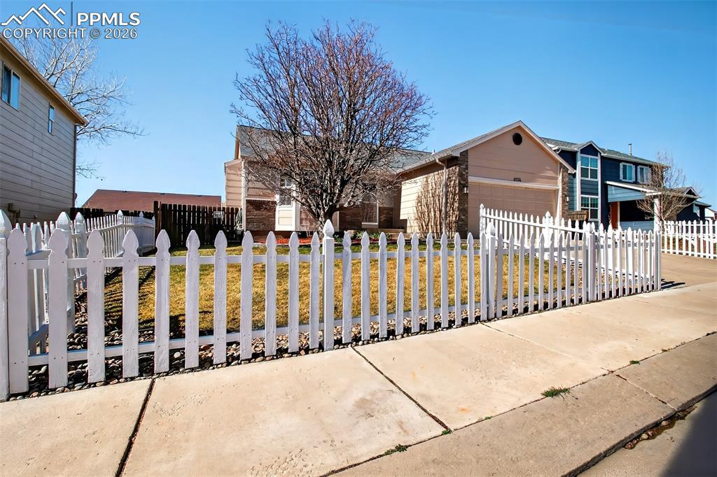 Image 31 of 36: Front of home