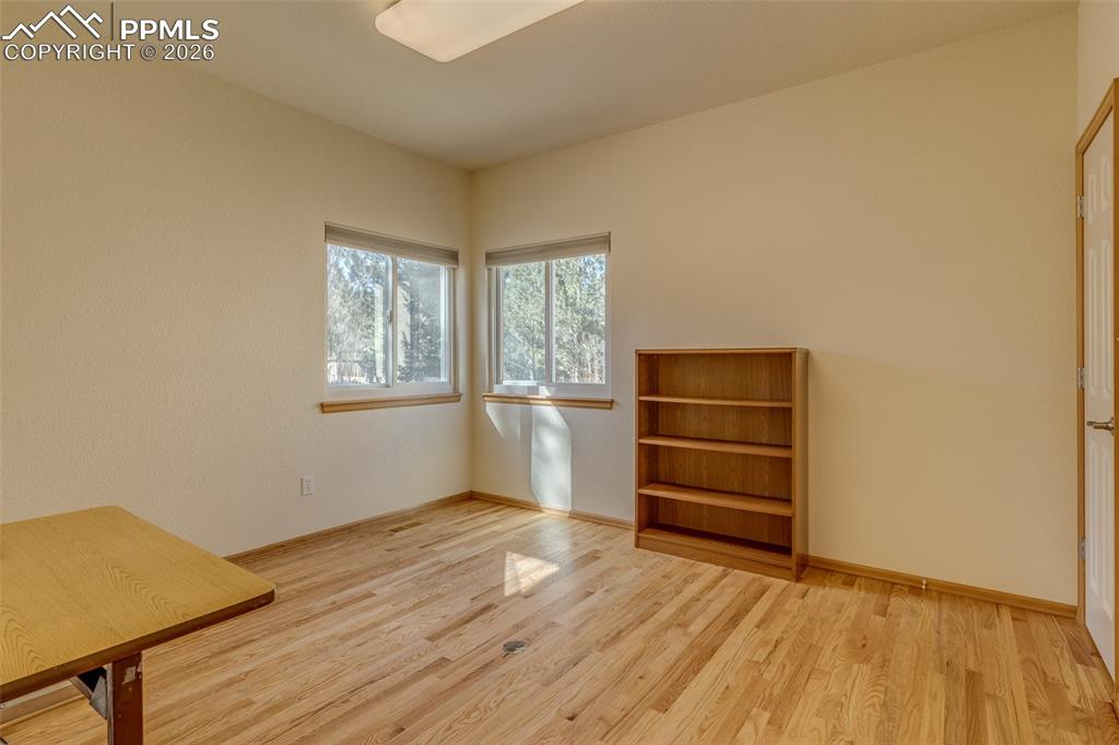 Image 20 of 48: Office/Bedroom off living room 