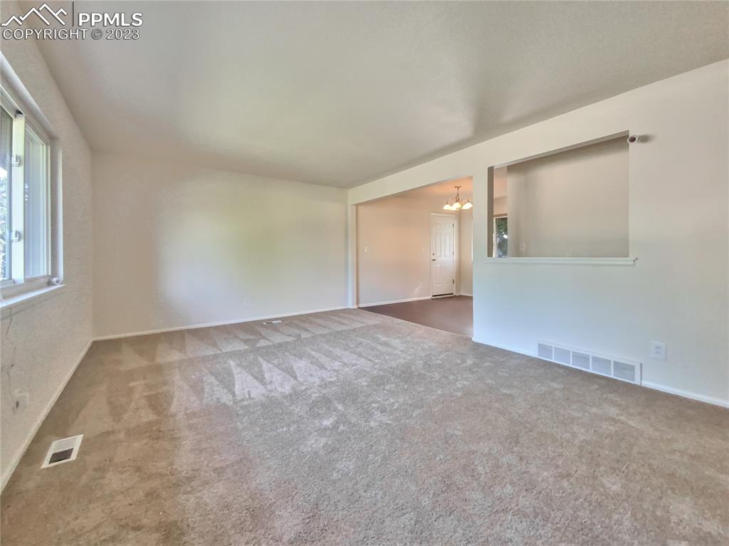 Listing 5380514, Image 10 of 18