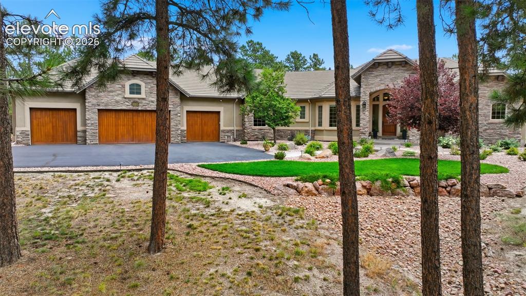 Caption: Lovingly cared for property on over 3 acres in High Forest!