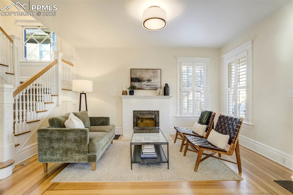 Image 12 of 49: Living Room